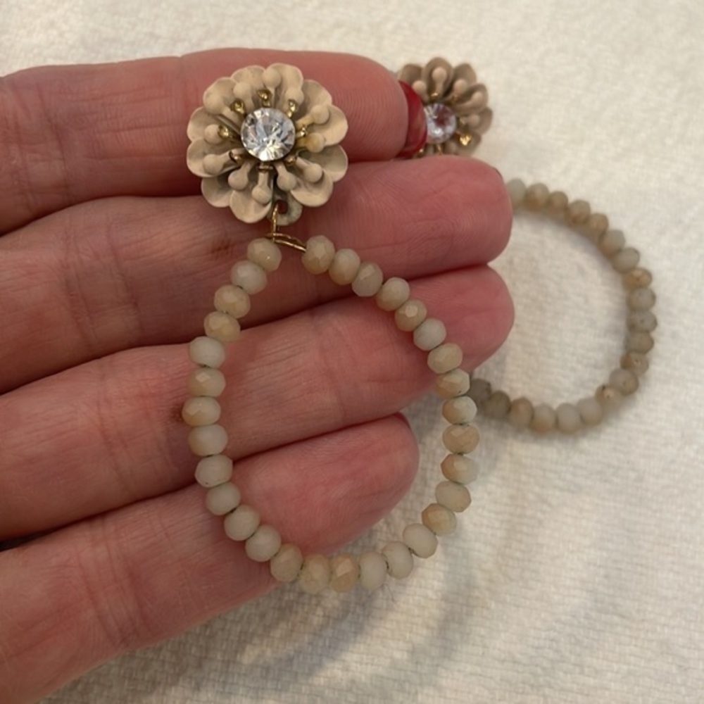 💐5/25 pastel faceted bead hoop teardrop open circle flower statement earrings - Picture 2 of 6